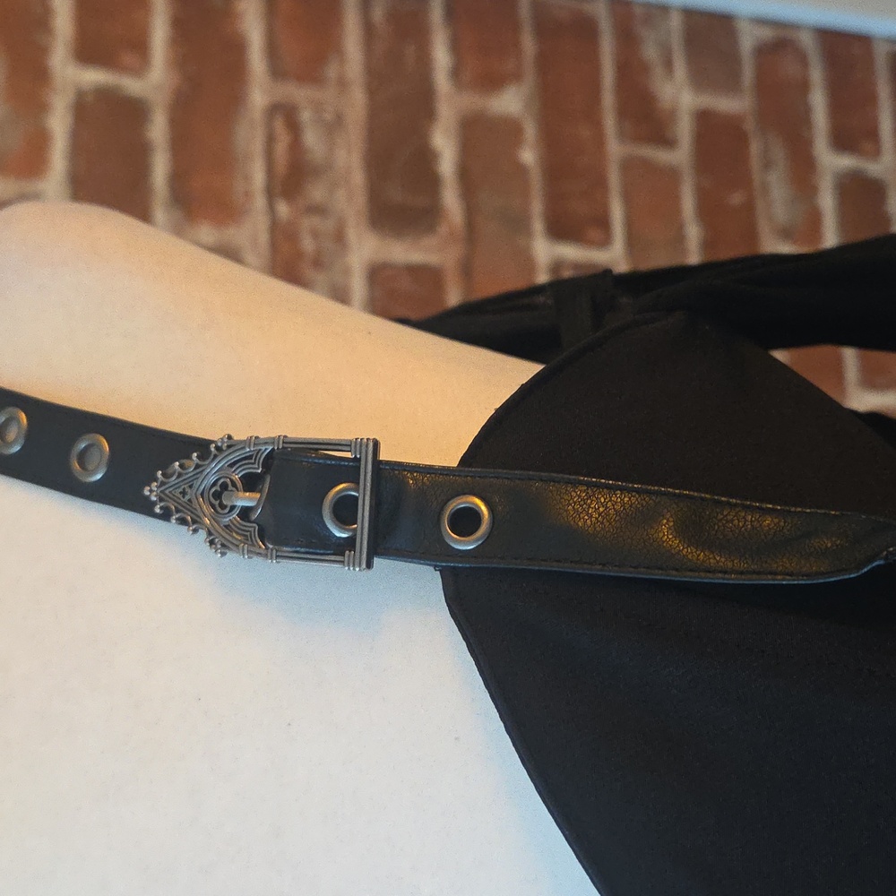Restyle Midnight Veil Top - Picture 6 of 12